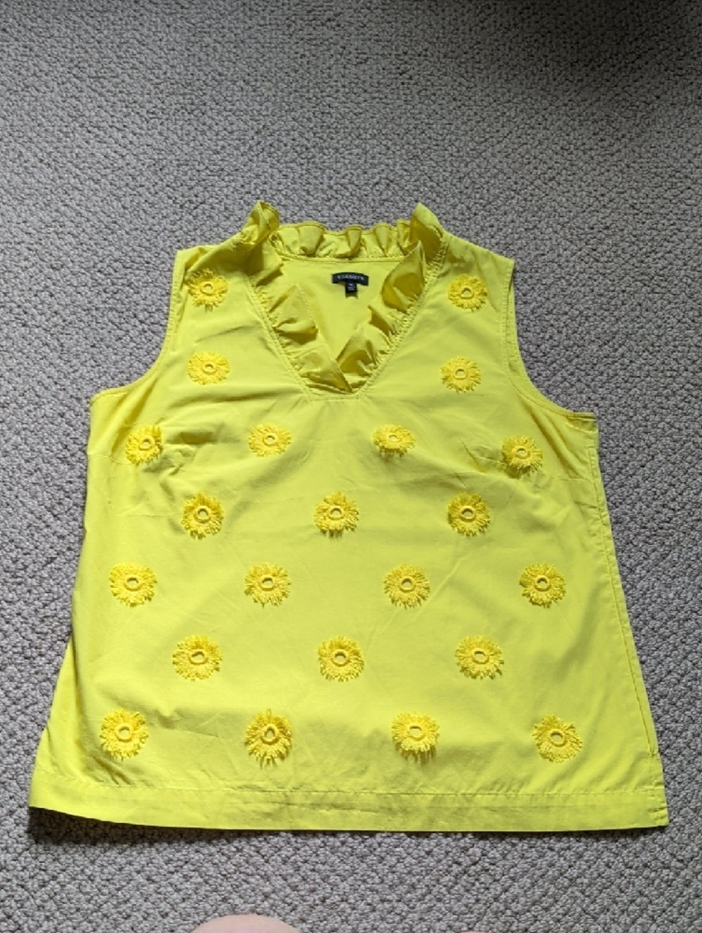 Talbots Yellow Sleeveless Ruffle-V Neck Floral Appliqué Top M - Picture 6 of 8